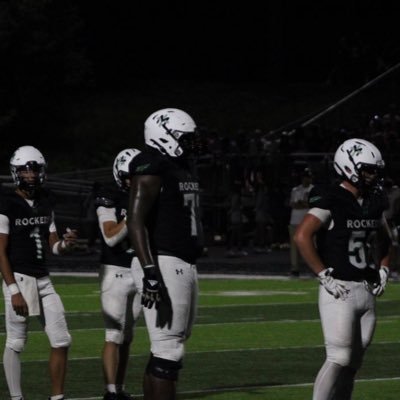 6'7/OLine/Class of 2026/320/ Cincinnati OH📍/ #73 GPA 3.0 {personal email: kinggpc2008@gmail.com} Hudl -https://t.co/kGiyGaO3Un