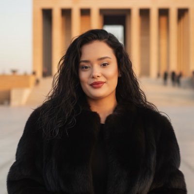 duyguerduruu's profile picture. 