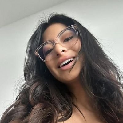 AlisonSmit84859's profile picture. Am single with no kids and you can easily message me on my private signal+1(959)4569494,Hi, add my Zangi private number ,1071026424 my tele @Priscillajam123