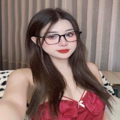 AbramsonAl88874's profile picture. Global warming made me a little hot.