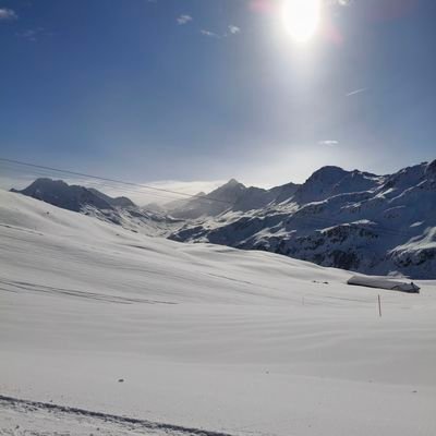 Want to explore #tezosdefi? @youves_com
@tezos hodler -- for life
When life gives you Fiat, ask for #Tezos and #Youves
https://t.co/RknNH49aaw