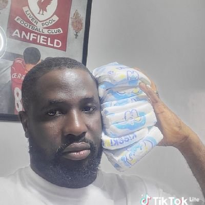 Daddy_Morayo's profile picture. #YNWA ❤️ Liverpool. Boston Celtic. I just wanna be sUcCeSsFuL. RIP MOM @DaddyMorayoPhon business page