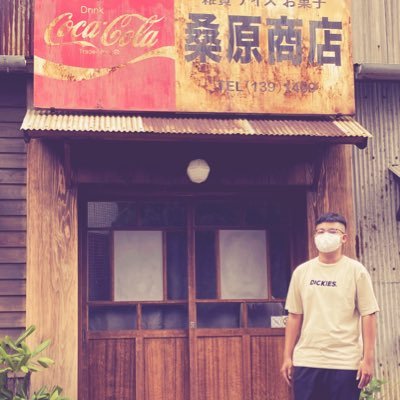 renxian722's profile picture. 