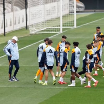 O2DS5t5VAf98496's profile picture. フットボール好きです