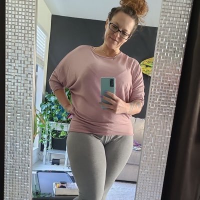 I’m single…… looking for a serious relationship with trust and respect 🥰🗣️