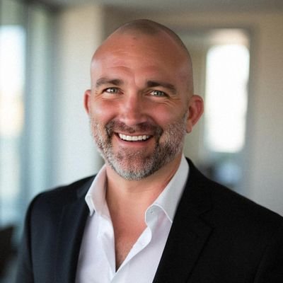 Legacy Architect | Award-Winning Omnimedia Producer, Voice Actor & Host | #1 International Bestselling Author | VP - Do The Dream Youth Development Initiative