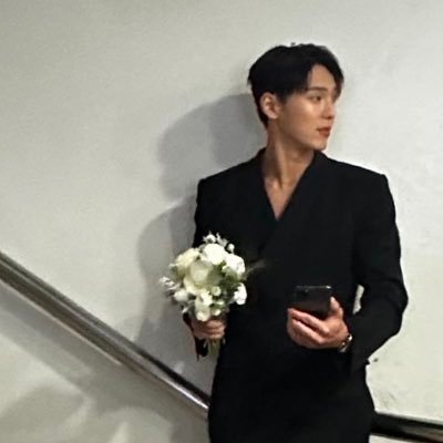 #셔누 ୧ʕ•̀ᴥ•́ʔ୨ 🤍