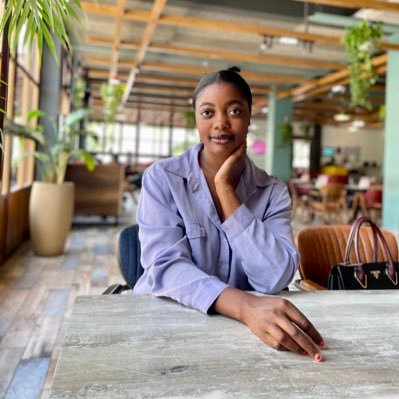 MissDjanie's profile picture. Real estate 🏡