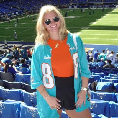 annie102501's profile picture. || pchs alumni ||