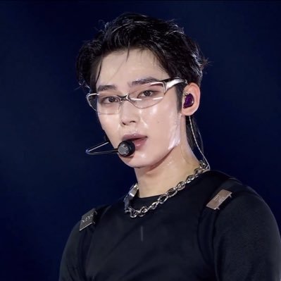 aesuchiaeri's profile picture. 💌🐇🫧⛸️