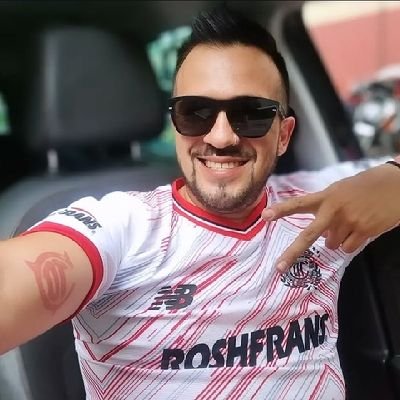 Tus creencias NO te hacen mejor persona, tus acciones SI ❤ Amo a los Michis 🐈 Lic. en Derecho, fan de @tolucafc \😈/ eres lo que haces, no lo que dices..