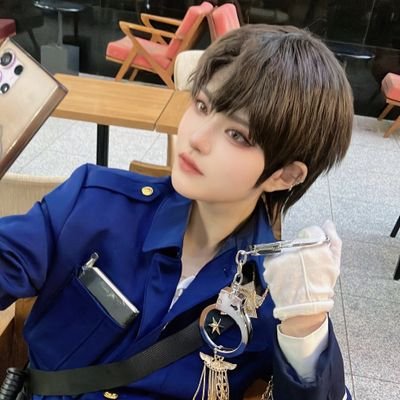 20up / 가공녀/ 대부분 일상트 / 데못죽🐶 괴출 앙스타 원신 /언팔 , 블블 오류 옾챗 , 디엠 /w. @Hayu_0606 , 여왕님♡ @2LURA_cos
/☆현생으로 행사,접률 매우 낮습니다