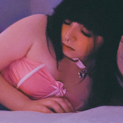 21🌸• Cosplayer🎀 • NO 0F •📍NSFW acc • Multi-platform gamer🕹️ • Full time Registered Behavior Therapist🧮 • Sell sometimes, idk I like having groceries😂