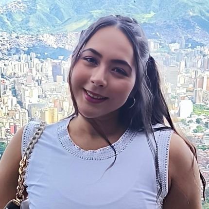 Periodista
Belleza fácil y real | Makeup, skincare y humor
Contenido honesto y cercano
Sígueme en Tiktok ⤵️
https://t.co/meG2KCHOsD