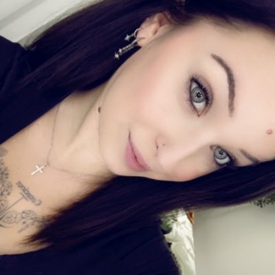 6d5cp48ttp's profile picture. 🇩🇪🤍✝️