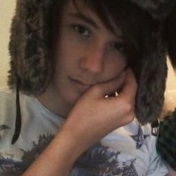 too many bands, youtubers, singers and tv series to quote // fan account (she/her)