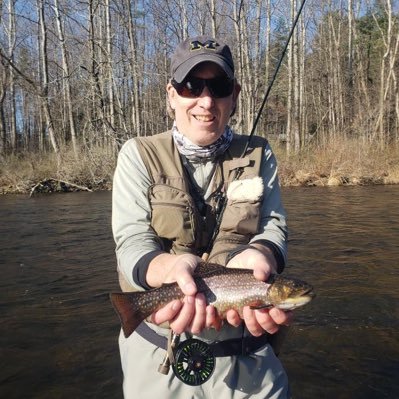 Husband, father, financial professional. Lover of investing, music, fly fishing, hiking and the outdoors. Sports and motorsports fan. 🎣🏈🎾⚾️🎿🥾🏁🏎️