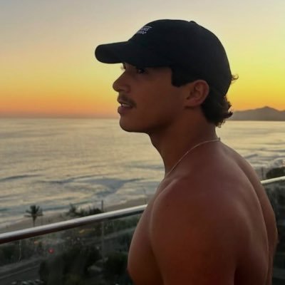 Meu amor, se eu te perder é pra ter que encontrar. Quem sabe eu te encontre lá em Salvador