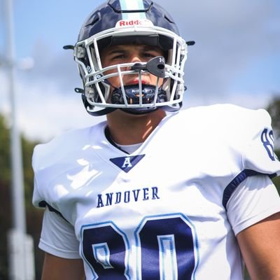 EnzoFish2009's profile picture. Phillips Academy Andover '27 DE/TE ~ 6' 1 200- vpesce27@ https://t.co/UYmNs410D9~ Head Coach @cbrownandovere1