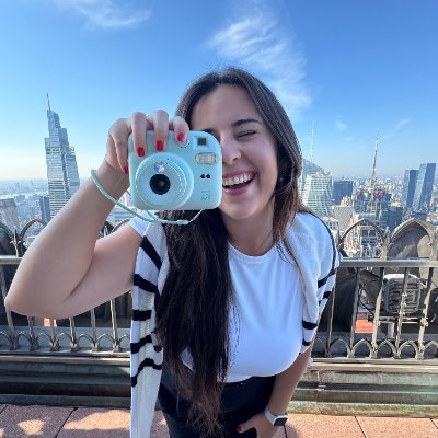 Me gustan viajar y crear negocios así que hablo de eso 24/7 👀
Nací en 🇻🇪 y me adoptó el 🌎
https://t.co/7I60P0DLZD
https://t.co/V5Rc9ZwdJR