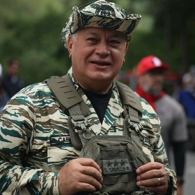 Venezolano Abogado Bolivariano Revolucionario Chavista y Militante del @PartidoPSUV. Responsable de Movilización y Eventos en el EPM del @PSUVEnApure