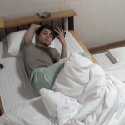 lostinevan's profile picture. 