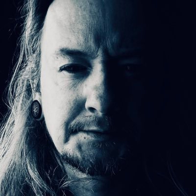 KMiles_real's profile picture. Lachen ist gesund