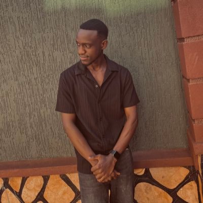 dickson_duros's profile picture. godinahumanbody