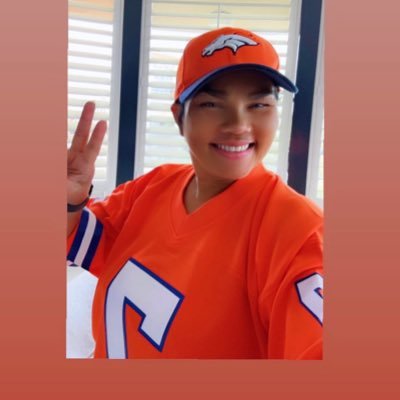 Sports Enthusiast ❤️ RUFC ⚽️Denver Broncos 🏈 Denver Nuggets🏀 Flat Racehorse Owner : Etretat🏇🏼KP43 🏇🏼🏇🏼Runners🏃🏻♀️➡️🥰