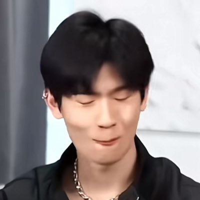 taeyoungstwins's profile picture. I’m everywhere in every fandom, allow me #ทแยงยอกี