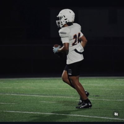 ccoleman2028's profile picture. C/O 2028 | RB/WR 5’9 | 183lbs | George Bush High School |ccoleman2028@gmail.com | 832-997-0589