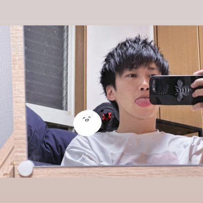 Navykonkon's profile picture. お腹ぽよぽよチベスナに似てます