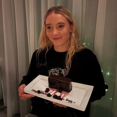 oliviajuanita77's profile picture. she/her #uconnfc #wingsfc