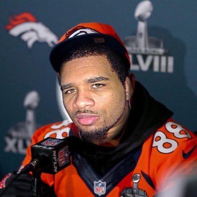 MONEY 🍽️• POWER 🛌• RESPEK 🚽• do the knowledge nigga! • Tiddy Whisperer 🗣️ ( . ⼈ . ) ( . Y . ) ( • Y • ) #BroncosCountry #seeRED #itsAllaboutTheU