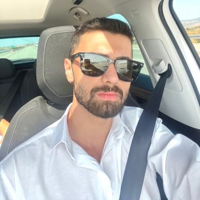 baranozkan21's profile picture. 