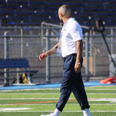 coachjayo_'s profile picture. Speed & Agility Coach ⚡️ | Strength & Conditioning Coach 📍 | Eagle Academy Educator 🍎 | DB Coach 🏈