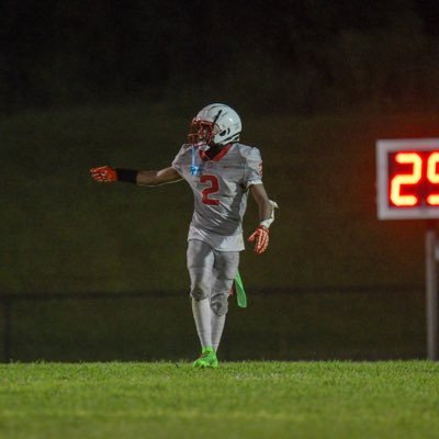 5,7/150 lbs/ 4.5 40/ 11.6 100 meter dash Wr for Saks HighSchool @SaksHighFB @SaksHigh/Class of 2026 🎓/ (256-419-8401) Email@Jakharimonroe451@gmail.com