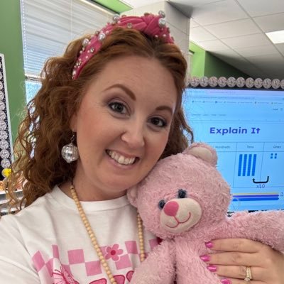 reallifeMsFrizz's profile picture. coffee drinking, Jesus loving, 4th grade teacher at Bang Elementary