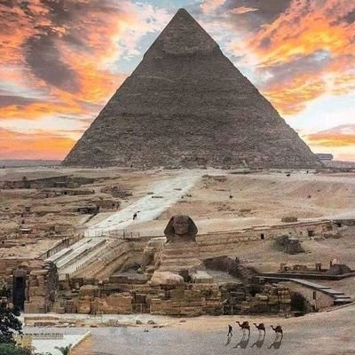 realtomzie's profile picture. The World Is Your Oyster • African thinker with a strong spiritual and historical consciousness • Seen through the veil • Cosmic intelligence in motion