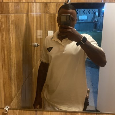 Ó senhor é meu pastor, e nada me faltará...✍🏾📖❤️🏳️
21y ✨ - 📍 paraíba do sul, RJ - flamenguista ♥️🖤 - ♑ capricórnio - Zeus 🐕♥️