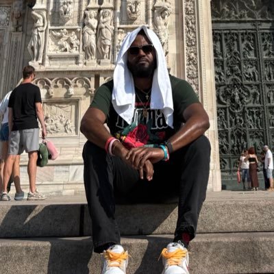 C.B.R.🫡🤝🏾| CSU ALUM🏴‍☠️👨🏾‍🎓 | Maintaining Peace🧘🏾‍♂️ | Finding My Purpose 🕵🏾‍♂️ | Consistency Breeds Results 🖤|