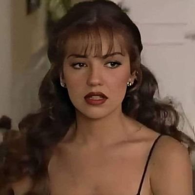 cristã, esposa & estudante de pedagogia. meus pitacos sobre livros, novelas, séries antigas, disney, cultura pop e meus artistas preferidos.