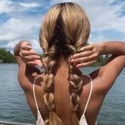 Iparfneep72393's profile picture. 