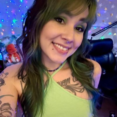 18+ MDNI ☾ She/her ☾ Tlingit ☾ RPG Streamer https://t.co/Z34oHrGIPA ☾ Sun-Thu @ 12PM PST ☾ BLM ☾ business: zelestia.bus@gmail.com
