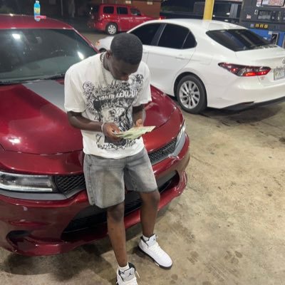 KKdfjr's profile picture. Luke 1:32 U.S.A.F ✈️ #Seahawks #Bulls #OleMiss