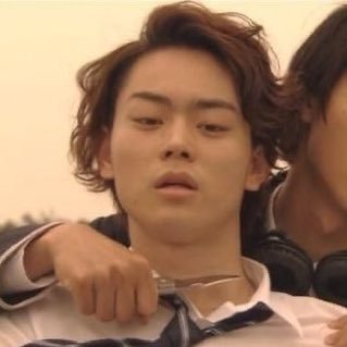 #池松壮亮 & #菅田将暉 ⭒ multifandom ⭒ 19 ⭒ ask for priv ⭒ @rodsodak : mw ♡ cw Kamen Rider Gaim