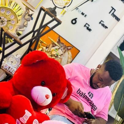 almightFortune's profile picture. 💻 Techie | Cybersecurity & Blockchain | Game Dev | CEO @ Lifeverse technologies llc 🌄