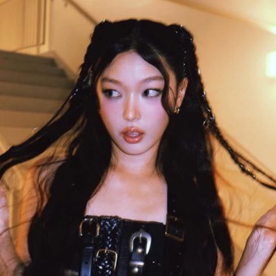 serenitymp3's profile picture. katseye global girl group world domination !!! ✮ she/her / 25 / 🇨🇦