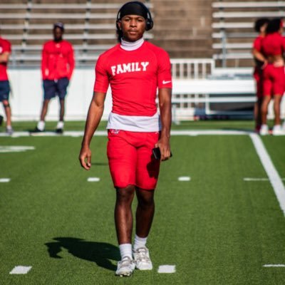C/O 26 Safety | 5’8|160Football/Track🎓HS Dawson | email: itsrodneydavis213@gmail.com
