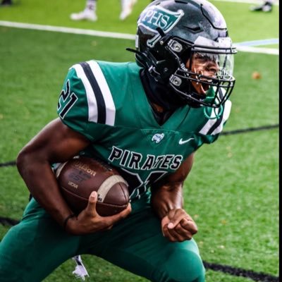 larryupnext_'s profile picture. 